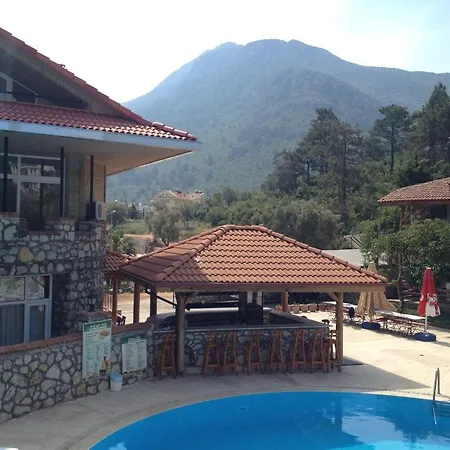 Lycian 올루데니스