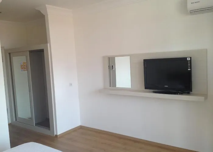 Lycian Ολουντενίζ