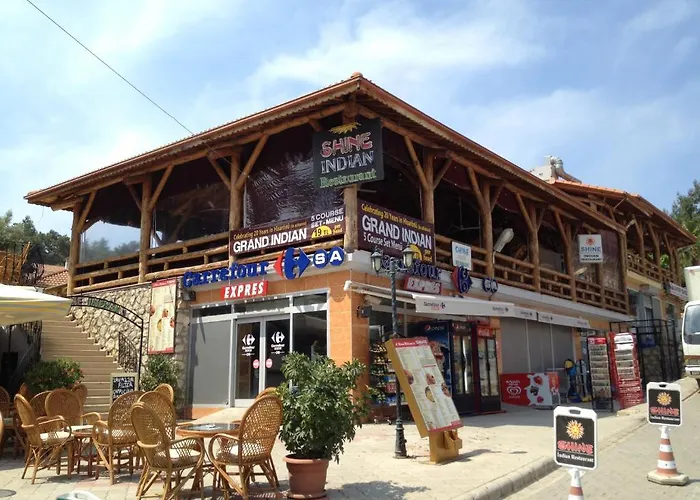 Lycian Ξενοδοχείο *